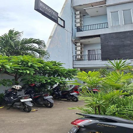 Oyo 93584 Rukotel South Tangerang エクステリア 写真